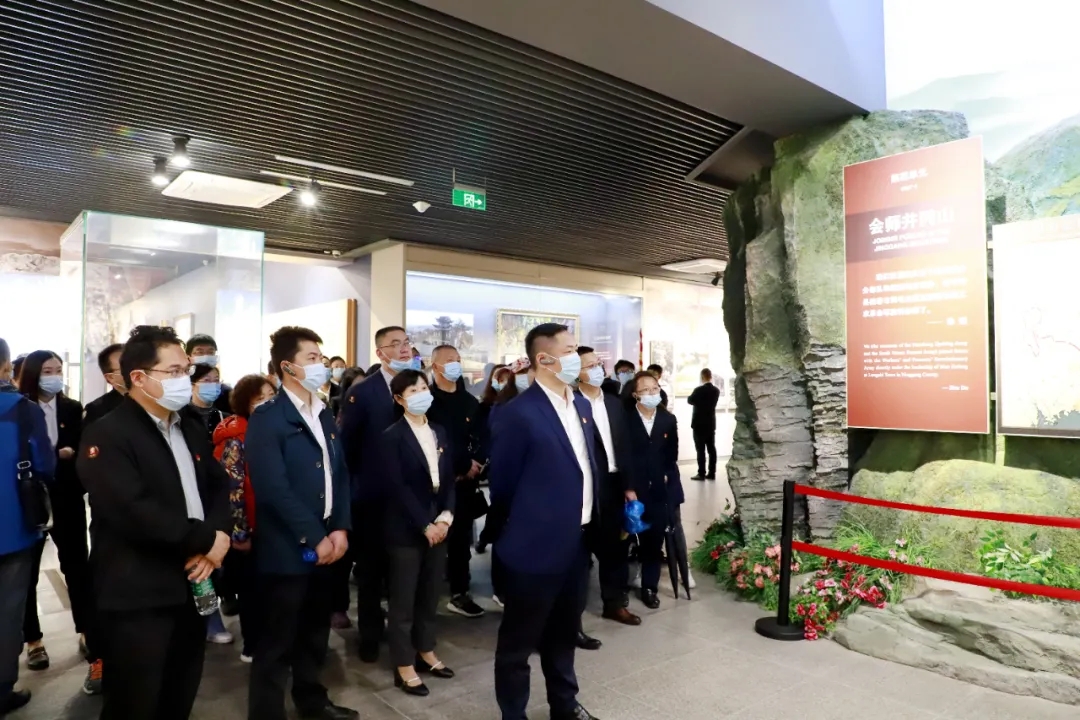 1619579680379410.jpg 640.webp (2).jpg