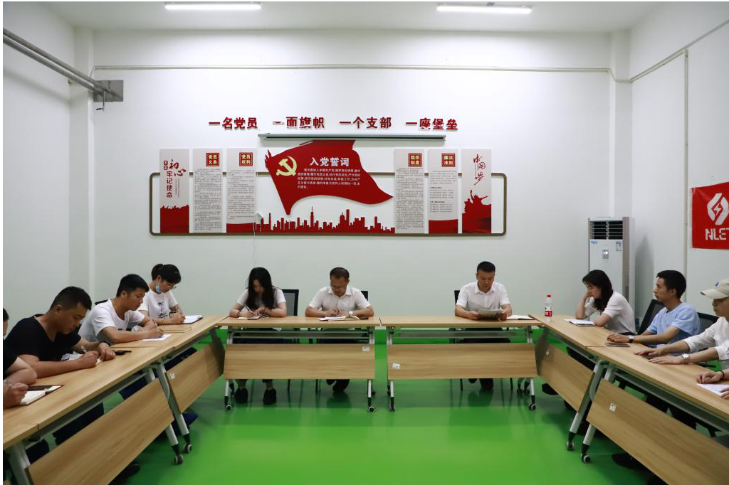 1624842084392132.png 640.png