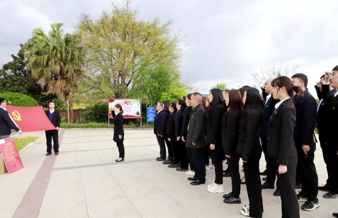 1648801989326367.jpg 640 (1).jpg